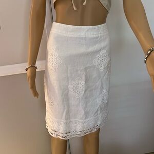 White Linen Lace Appliqué Knee Length Skirt